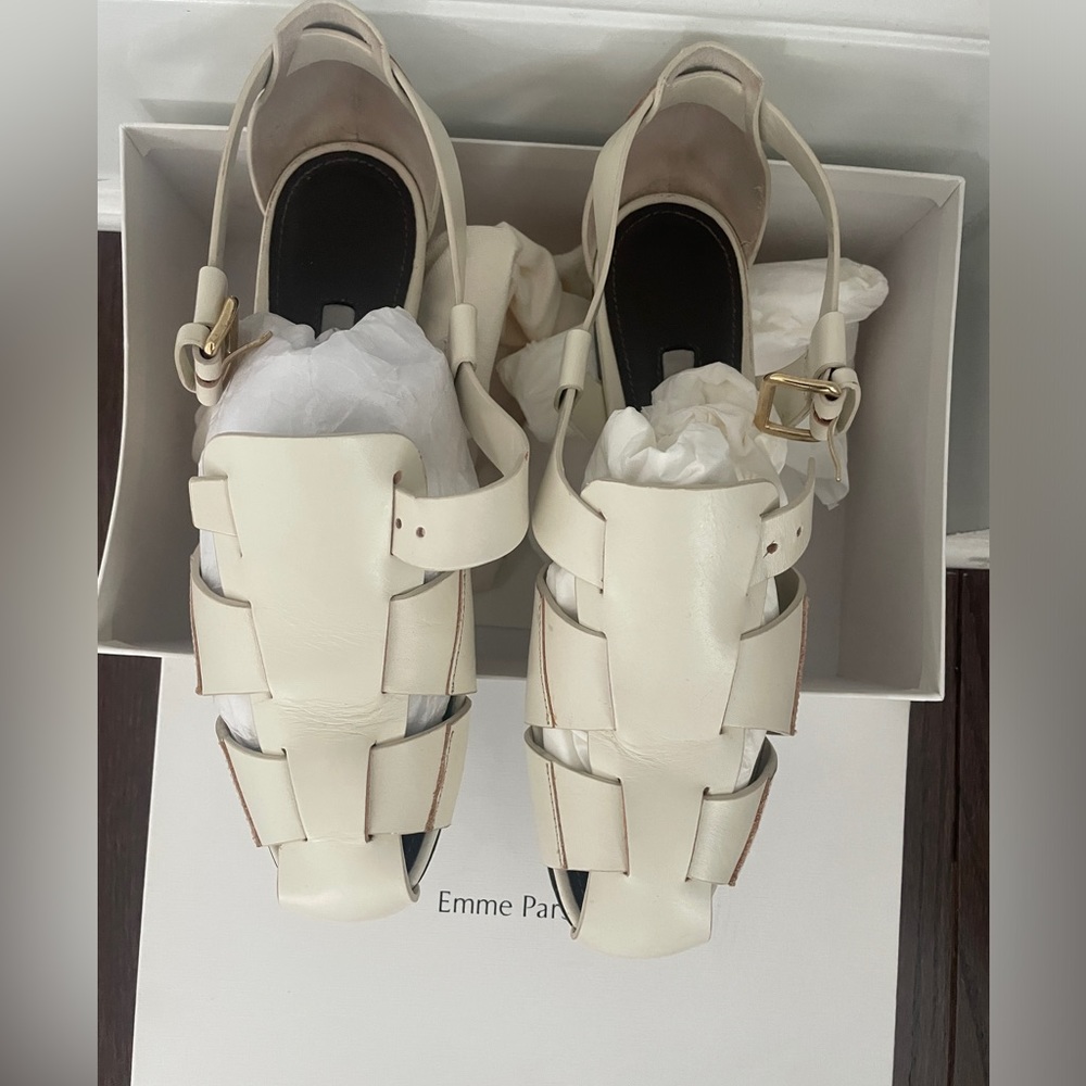 EMME PARSONS
Ernest leather sandals Ivory